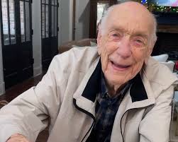 Former Mayor of Magee Pete Russell, 95