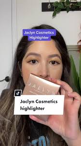 Jaclyn Hill Highlighter Iced Mini