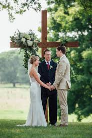 Holding Hands Diy Wooden Cross Wedding Ceremony Backdrop Diy Wedding Arch Ceremony Backdrop