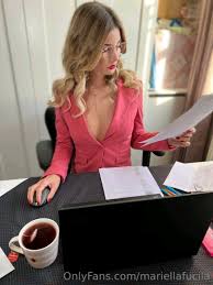 OnlyFans – TikTok – Mariella Fucile (mariella.fucile, mariellasunshinee) –  Nude - Photo 38