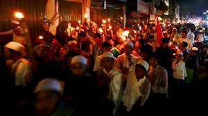 Lirik lagu malam takbiran idul fitri mp3 terpopuler full album terlengkap. Ini 8 Amalan Yang Bisa Dilakukan Saat Malam Takbiran Hari Raya Idul Fitri 2018 Tribunnews Bogor
