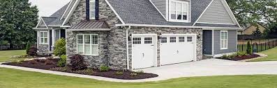 This generous sized 3 bedroom 2.5 bath with an extended office/family space gives. 3 Car Garage House Plans House Plans With 3 Car Garage