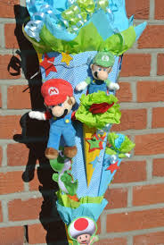 Any items with mending in the player's main hand, offhand, or armor slots that are not at maximum durability are repaired by experience orbs collected from any source. Selbstgebastelte Super Mario Schultute 4 Mario Und Luigi Schultuten Jungs Schultute Basteln