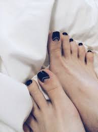 See more ideas about toe nails, toe nail designs, toe nail art. 20 Toe Nails Designs That Fit Any Occasion Styleoholic