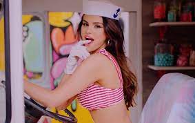 You're the only touch, yeah, that get me melting, he's my favorite flavor, always. Selena Gomez News On Twitter Ice Cream Chillin Chillin Ice Cream Chillin Icecream