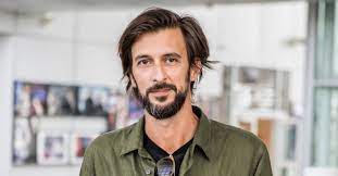 Hey bruno, why do you want to go into consulting?i have heard this question in a consulting interview setting at least a few dozen times.it's such a simple question. Bruno Nogueira Garante Que Muita Coisa Vai Acontecer No Seu Regresso A Sic Nit