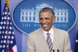 On twitter, analytics show there were more than 4,000 tweets referencing mr obama's suit during the. Obama S Tan Suit Stop Freaking Out Internet It S Actually Stylish Los Angeles Times