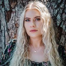 O L I V I A J A Y N E (@originaloliviaj) • Instagram photos and videos