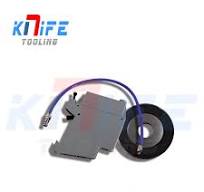 Pneumatic slitting knife holder