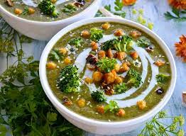 Creamy Broccoli Spinach And Chickpea Soup Rainbow In My Kitchen Recipe Chickpea Soup Legumes Recipe Chickpea