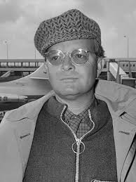 Truman Capote | Biography, Books & Works | Study.com