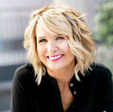 Denise Goulet's Instagram, Twitter & Facebook