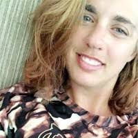 Jessica Loucks's Instagram, Twitter & Facebook