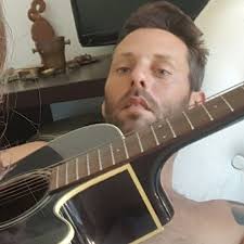 Stream Borrador canción G by Daniel Brenes Mundy