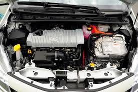El equipamiento es muy parecido a active pero con los cambios mencionados. Uzywana Toyota Yaris Iii 2011 2020 Opinie Dane Techniczne Usterki