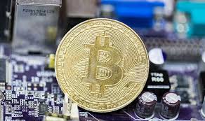 The bitcoin price fluctuates because its value is determined solely by supply and demand in the market. Bitcoin Price Falls Today Is Btc Falling Will It Rise Back Above 7000 City Business Finance Express Co Uk