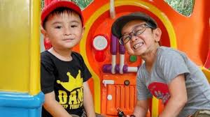 Dihubungi secara terpisah, yunita juga mengakui perubahan daus setelah menikah dengan shelvie. Ekspresi Kebahagian Babang Ichal Putra Semata Wayang Daus Mini Saat Dapat Adik Baru Bikin Haru Tribunstyle Com