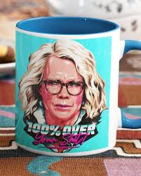 Laura Tingle has delivered sharp, fearless analysis in a media swamp full  of sycophantic Murdoch mouthpieces. She leaves 7.30 with her integrity  intact