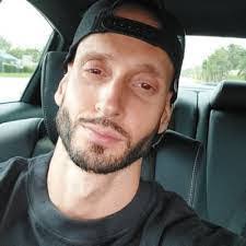 Jerri Harvey's Instagram, Twitter & Facebook