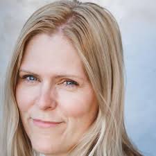 Amazon.it: Elin Peer: libri, biografia, ultimo aggiornamento