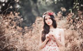 Here you can find the best summer flower wallpapers uploaded by our community. Model With A Floral Crown Wallpaper Girl Wallpapers 54203