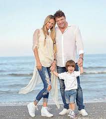 Comunicate de presa si evenimente pe tema andrei duban. E Vorba Despre Andrei Duban È™i SoÈ›ia Sa Ok Magazine Romania Facebook