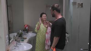 Promis unter palmen 2020 geht in die verlängerung. Promis Unter Palmen Claudia Obert Wird Aus Dem Haus Gemobbt Nur Einer Macht Nicht Mit Stern De