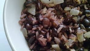 Rice and beans a traditional dish of rice and beans cooked together in one skillet, gallo pinto originates in the central american countries of costa rica and nicaragua. The Great Gallo Pinto Debate Www Centralamerica Com