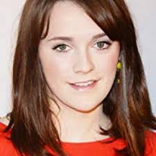 George (played by Charlotte Ritchie) outfits