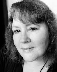 Everett Finch's Instagram, Twitter & Facebook