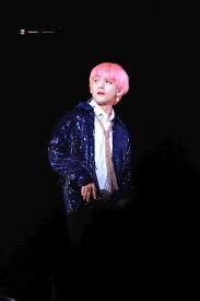 Conquista chicas en un bar, toca en una banda de garaje, date el gusto con un karaoke megacolorido o asiste a una adorable escuela de. Bts Love Yourself Worldwide Tour Olympics Stadium Seoul V Taehyung Music Kpop Bts V Taehyung Btsloveyourselftour Bts Concierto Taehyung Cantantes