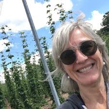 June Jenkins (@pokermama_june)