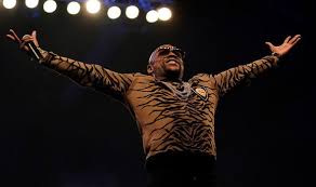 Floyd mayweather weight 70 kg or 154 pound. Floyd Mayweather Height Weight And Reach Is He Taller Than Conor Mcgregor Boxing Sport Express Co Uk