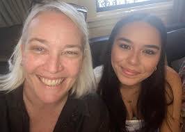 Leila May's Instagram, Twitter & Facebook