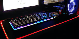Back then the only way to play it was on my trusty pc with my keyboard and mouse. The 7 Best Gaming Keyboards And Mice For The Ps4