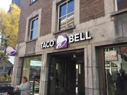Wil je weten welk abonnement of kortingsproduct voor jouw vaste route(s) het meest geschikt is? Miquelli S Amerikablog Amerikaans Restaurant In Nl Taco Bell Eindhoven