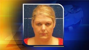 Julie Crumpler's Instagram, Twitter & Facebook