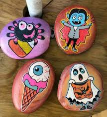 Pin By Anna On Halloween Painted Rocks Rock Crafts Painted Rocks Kids Painted Rocks Craft