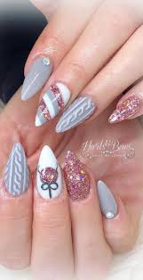 Winter Nail Colors And Designs To Try This Season Architecture Design Competitions Aggregator Follow our easy guide to remove acrylic nails safely without wrecking or ruining your natural nails.