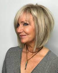Blond Balayage Bob With Angled Layers Short Hairstyles For Women Over 50 Her Beauty Hair Styles Choppy Bob Hairstyles Long Hair Styles