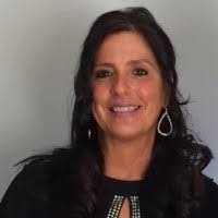 Vickie Fay's Instagram, Twitter & Facebook