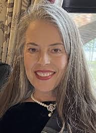 Angela Gulliver's Instagram, Twitter & Facebook