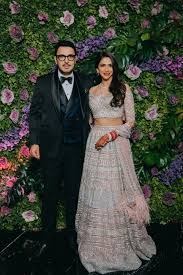 Excellent Image Of Cocktail Party Wedding Regiosfera Com Indian Wedding Reception Outfits Wedding Reception Outfit Cocktail Party Decor