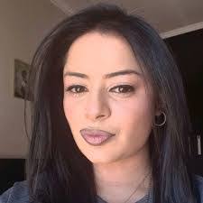 Amina Hamid's Instagram, Twitter & Facebook