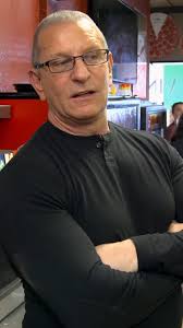 This potato is holding bacon and egg hostage. Do the honourable thing and  pay the ransom.. 🍳🥓 Get the recipe >>>  http://www.foodnetwork.co.uk/recipes/full-english-breakfast-potato-bowls.html  #Stuffed