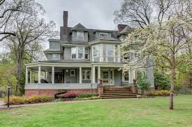 Zillow Has 374 Homes For Sale View Listing Photos Review Sales History And Use Our Detailed Real Estate Filters To Find South Orange Zillow Victorian Homes