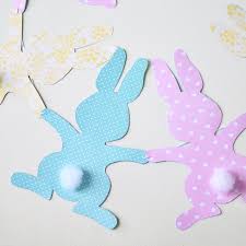 Last Minute Diy Bunte Osterhasen Girlande Seaside Cottage Vorlage Osterhase Basteln Fruhling Fensterdeko Osterhasen Basteln Vorlagen