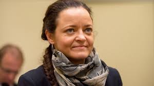 Brif synopsis of beate zschäpe and the nsu beate zschäpe was part of the so called national socialist underground (nsu), a german rightwing terroristic group (röpke & speit, 2011). Beate Zschape Offenbar An Nsu Bekennervideo Beteiligt
