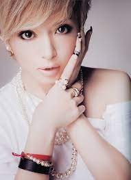 she has the most beautiful eyes most beautiful eyes ear cuff cosplay makeup