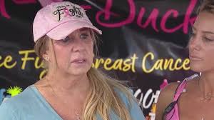 Strangers rally to support Florida woman battling cancer after hurricanes  destroy her home